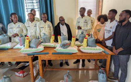 GICUMBI: Ubuyobozi bw'Abanyeshuri muri UTAB bwaremeye bamwe muri bagenzi babo bahuye n'ibibazo