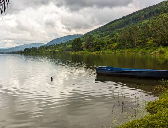 Gicumbi: Abaturiye ikiyaga cya Muhazi barifuza  kuzana ubwato bwambutsa imodoka z'Abahagana