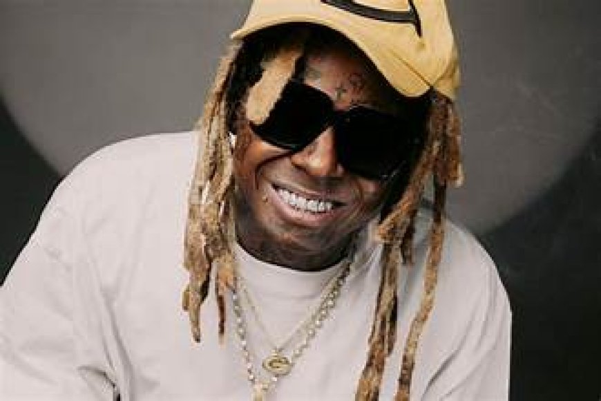 Lil Wayne yambitse impeta umukunzi we mu ibanga.